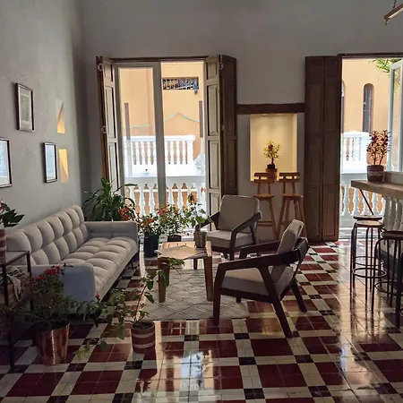 Apartamento Old 2-bedroom 2-bath *