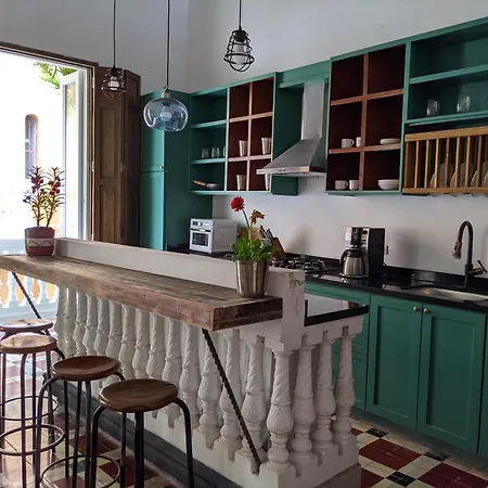 Apartamento Old 2-bedroom 2-bath